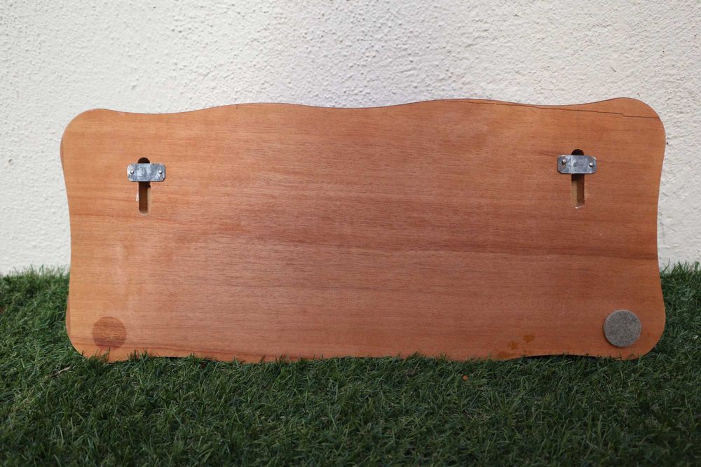 Cabide de parede em madeira com 3 suportes