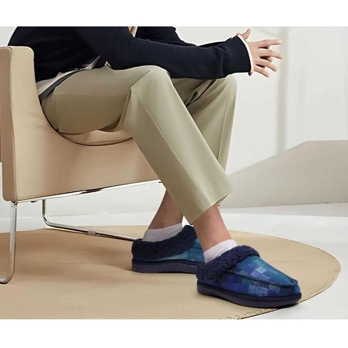 Novo em folha Chinelos de Inverno