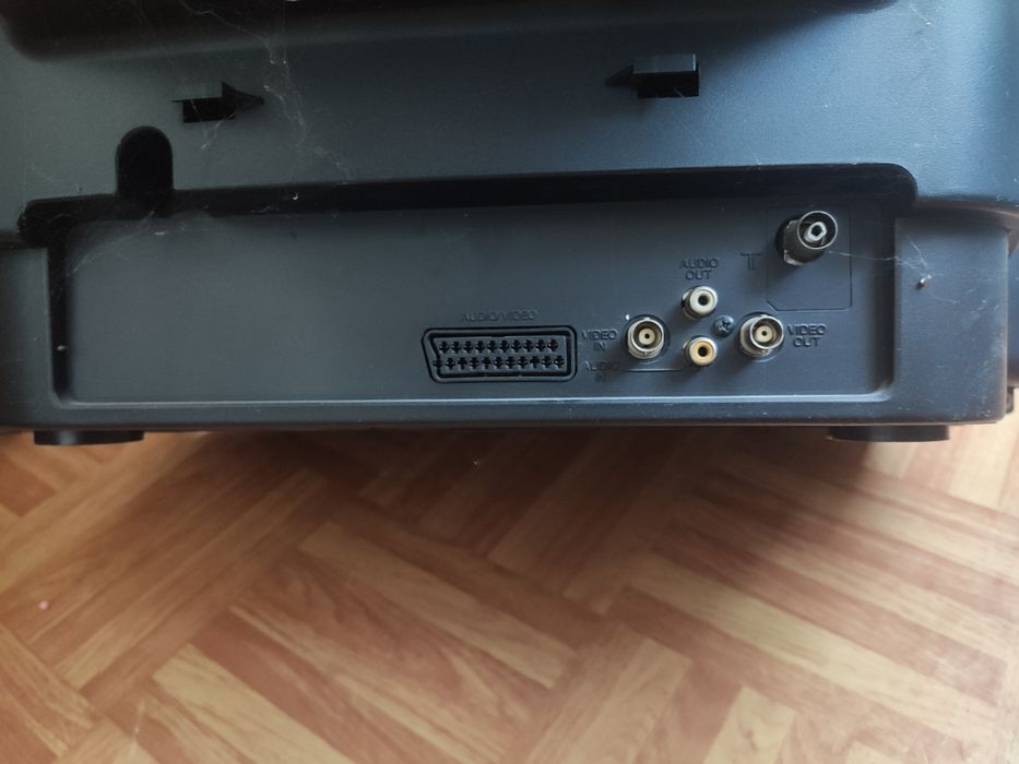 Телевизор Funai.