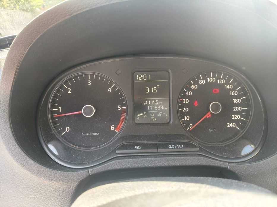 VW Polo 1.6 TDi (2011) | 178.000km | Injetores e EGR Novos + CarPlay
