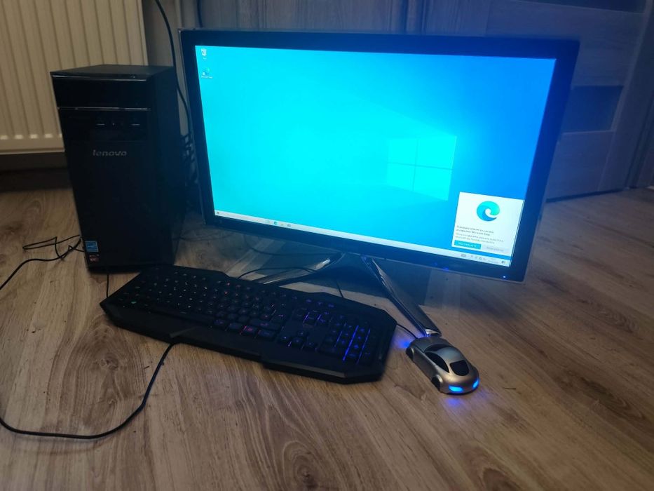 Zeataw komputerowy do gierek