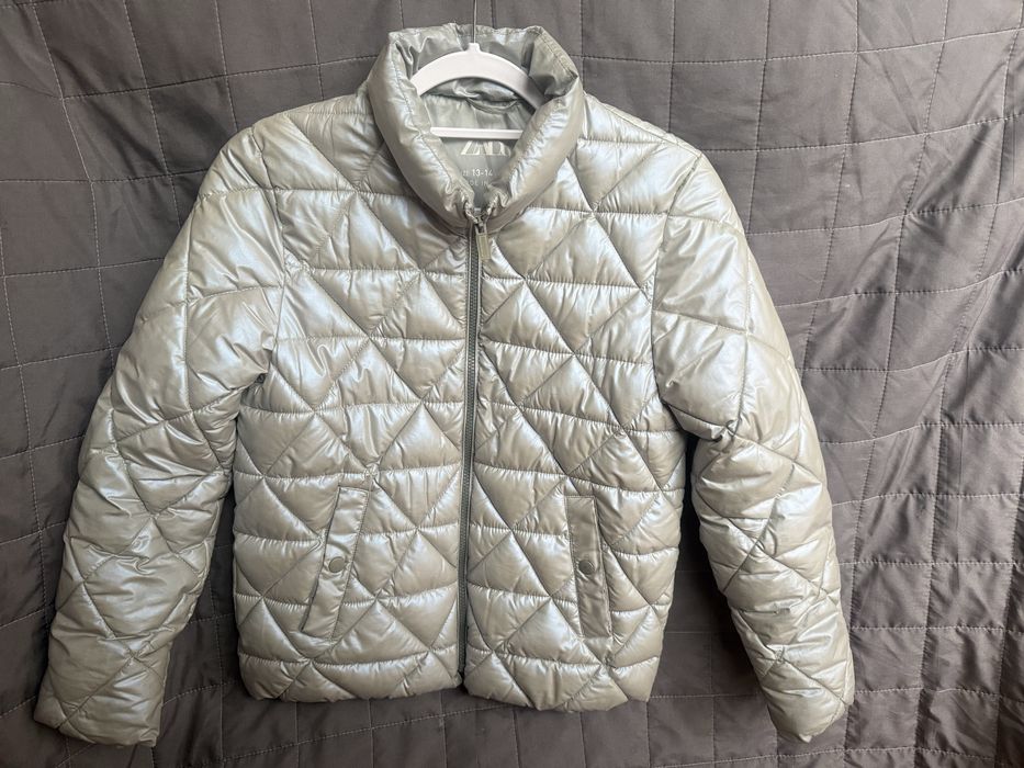 Курточка zara куртка