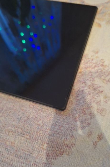 Продаю планшет Sony Xeria Z2 Tablet