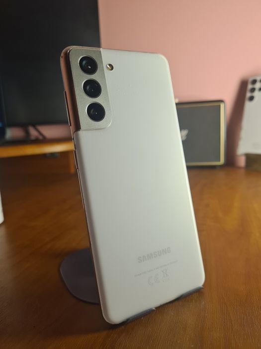 Samsung Galaxy s21 5G 8/128 120Hz UI7