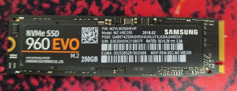SSD диск Samsung 960 Evo series 250GB M.2 PCIe