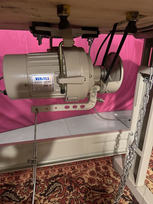 Скорняжна машинка, для сточування хутра, оверлок для хутра, скорняжка