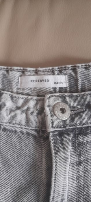 Jeansy reserved 164
