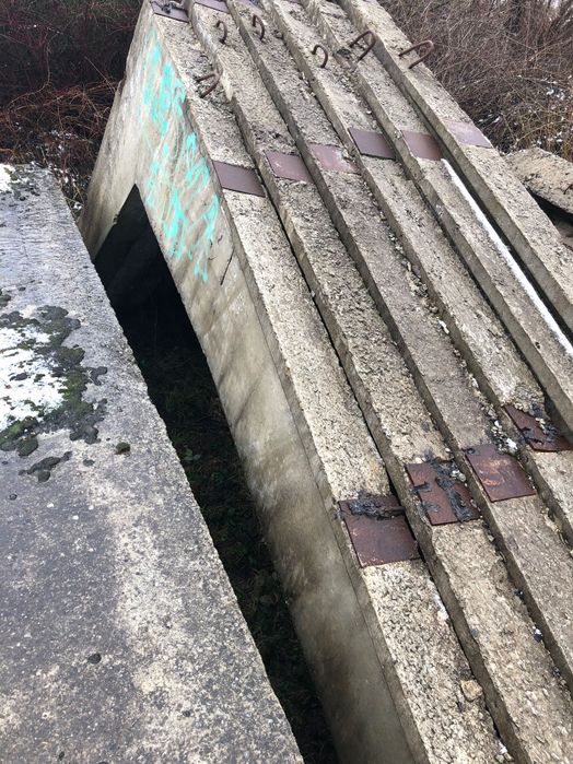 Залізобетоні вироби б в: плити балки ферми клюшки рігелі: 1 000 грн ...