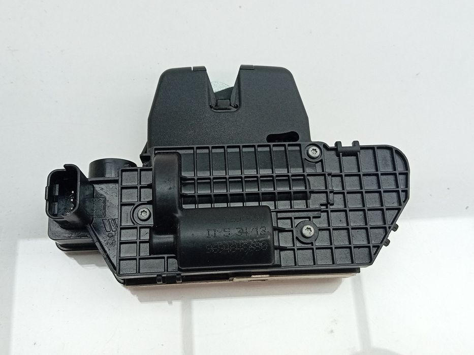 Fechadura / fecho da mala PEUGEOT 208