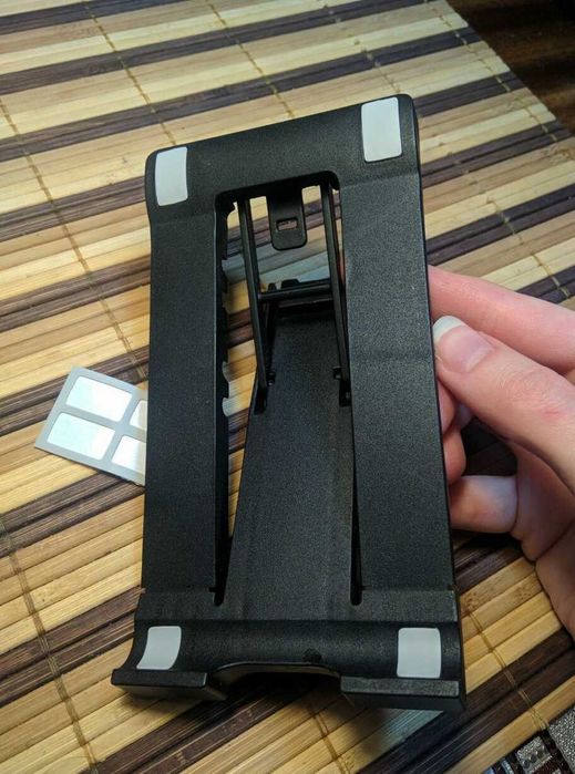 Подставка для телефона / планшета