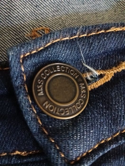 Spodnie jeansowe Marks & Spencer L/XL jeansy pas 100 cm z elastanem