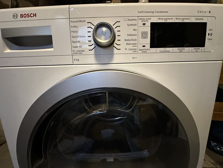 Suszarka bębnowa Bosch serie 8 9kg wsadu uszkodzona na części
