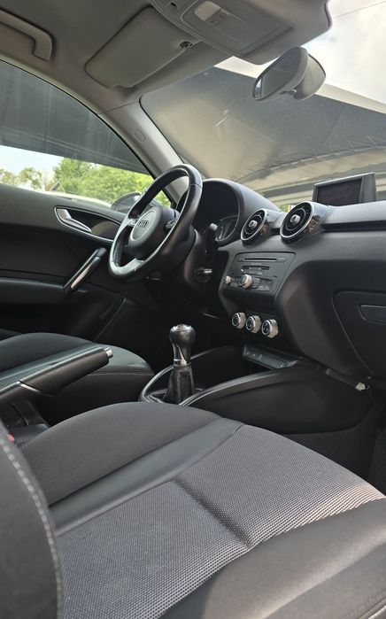 Audi A1  S. Line - 1.2 TFSI