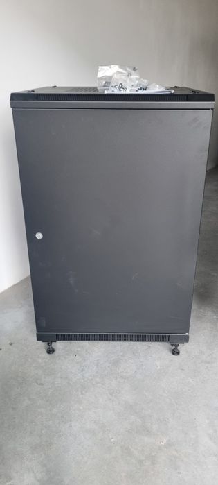 Szafa Rack 19" sprzedam