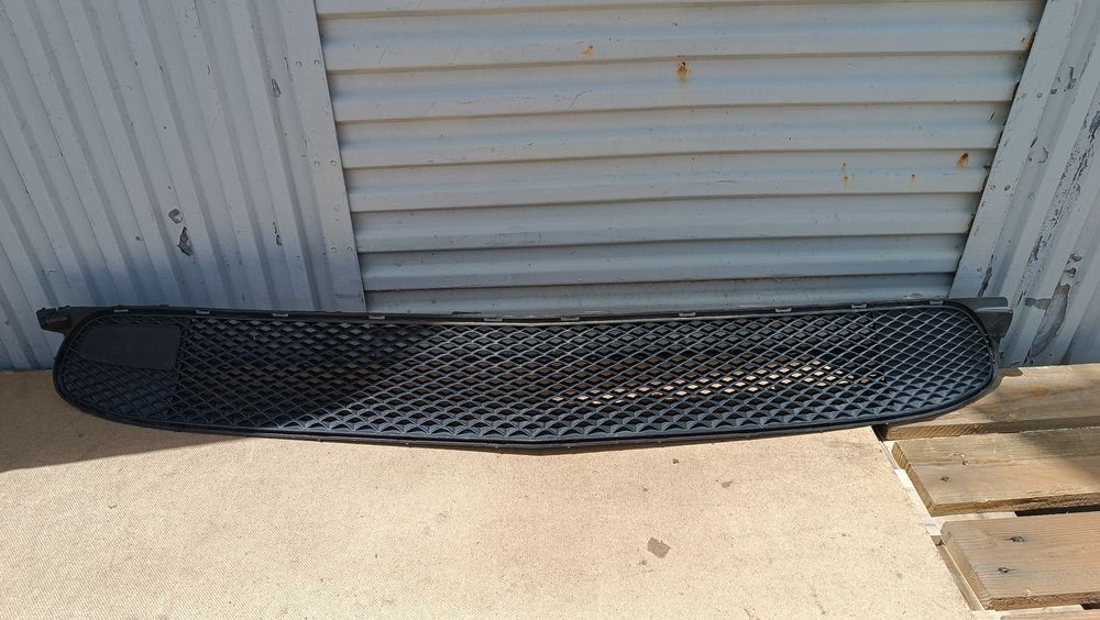 Vendo grelha de frente Mercedes A class W 177 AMG ano 2017/19