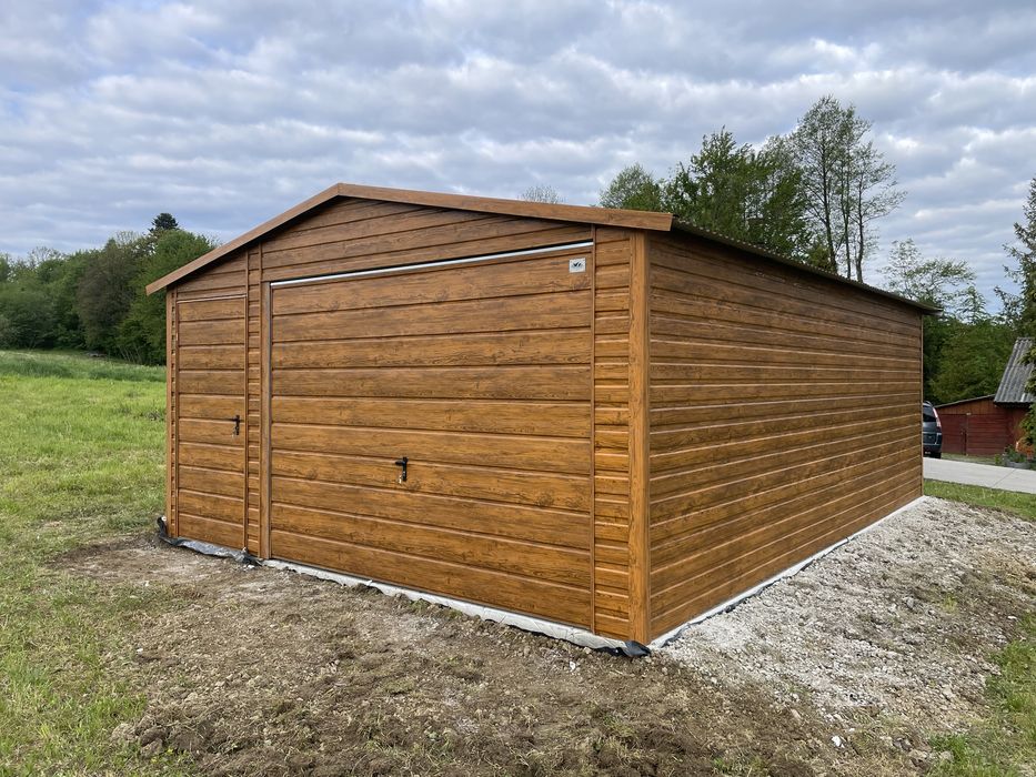 Garaż blaszany 4.5x6, profil zamknięty ocynkowany, producent.