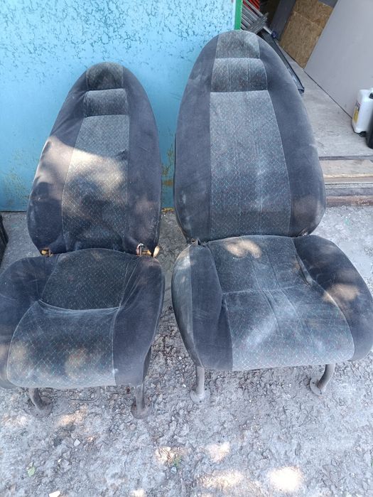 Сиденья раскладные