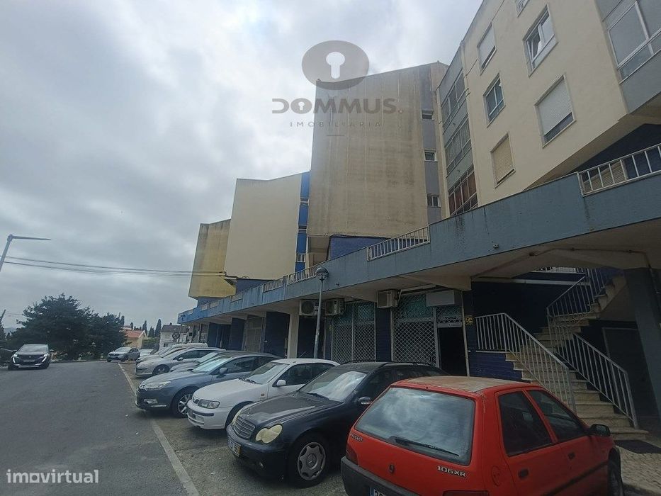 Street shop in the center of Loures