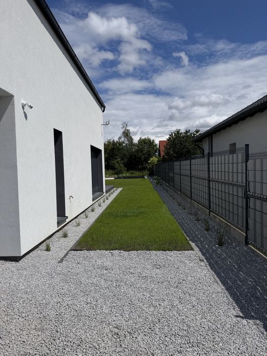 Ogrodnik,uslugi ogrodnicze SellGarden