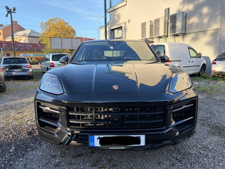 Porsche Cayenne Platinum Black Edition Coupé