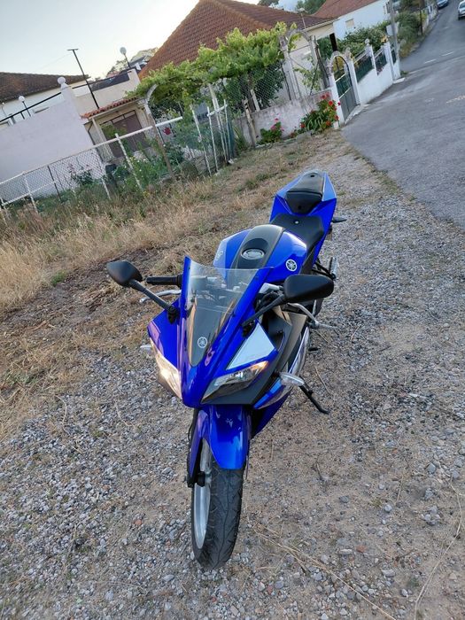 Yahama yzf r125 2009