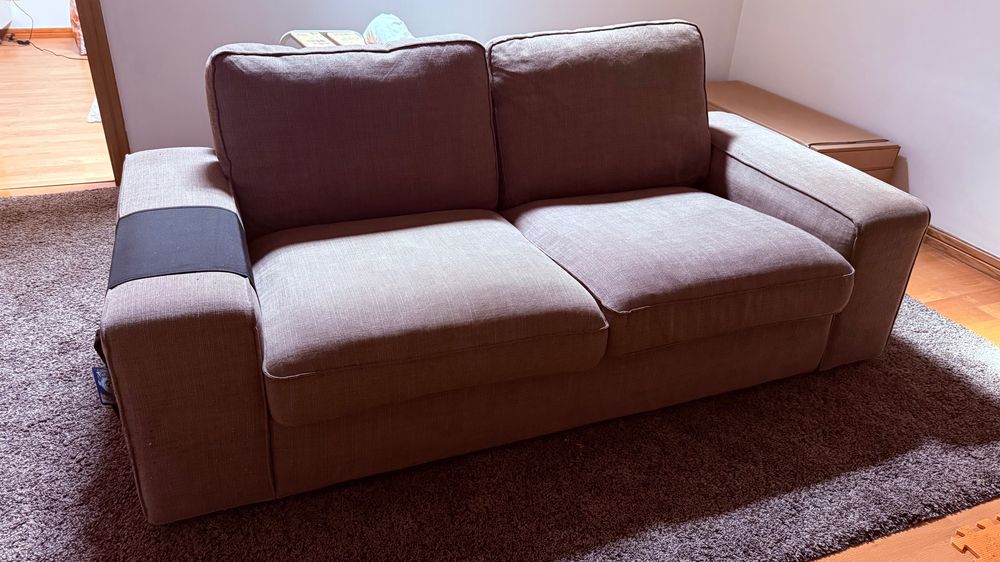 Sofa KIVIK 2 lugares