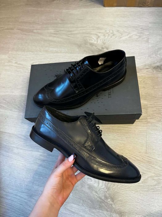 Buty Trussardi pellame abrasiva wyjściowe wizytowe lakierki półbuty 42