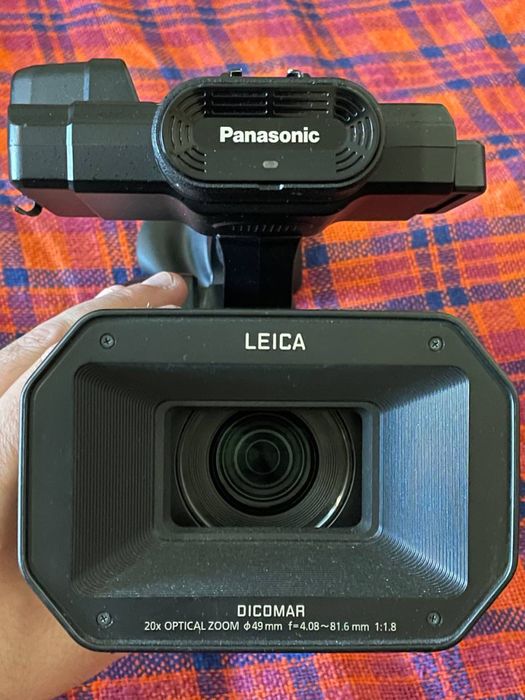 Продам 4К відеокамеру Panasonic  X1000 (HC-X1000EE-K)