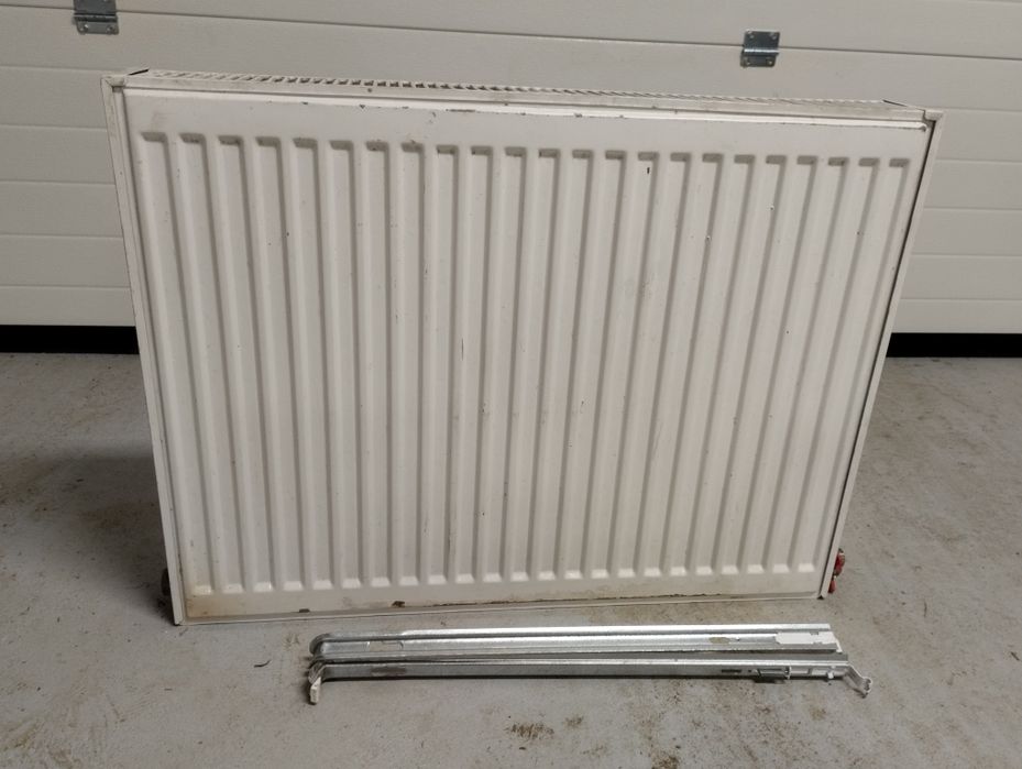 Grzejnik biały  80*60