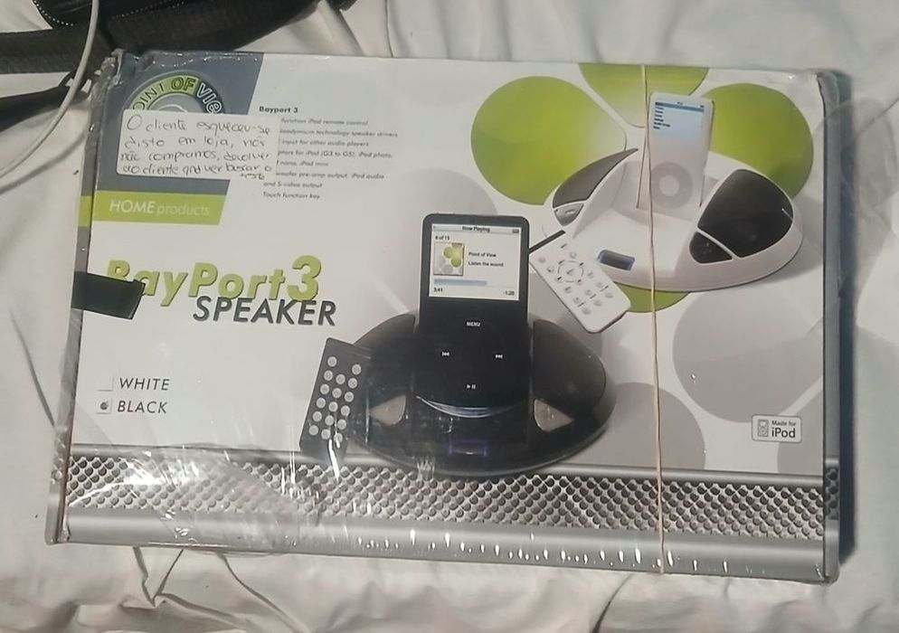 BayPort 3 Speaker, a speaker system with iPod docking station.64739474836994120