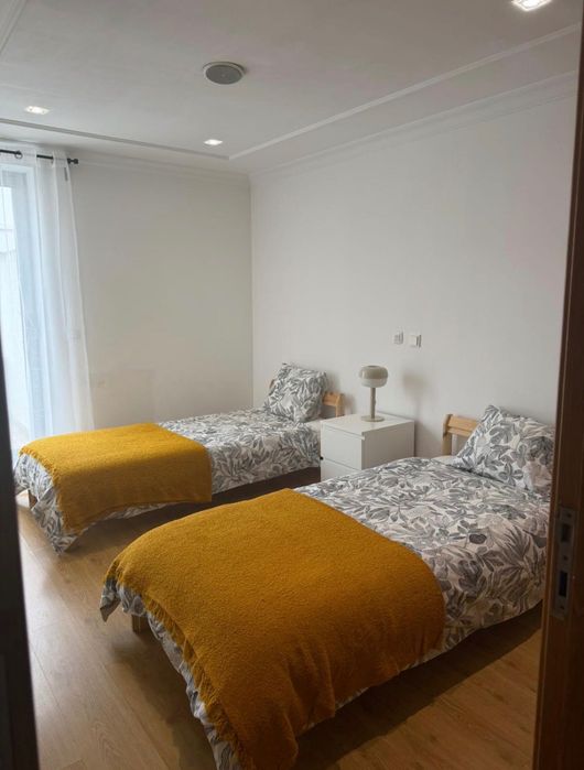 Quarto para alugar baixa da banheira