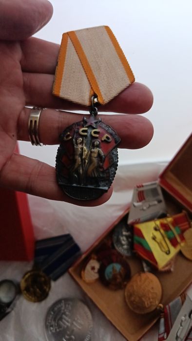 Брошки коллекционные