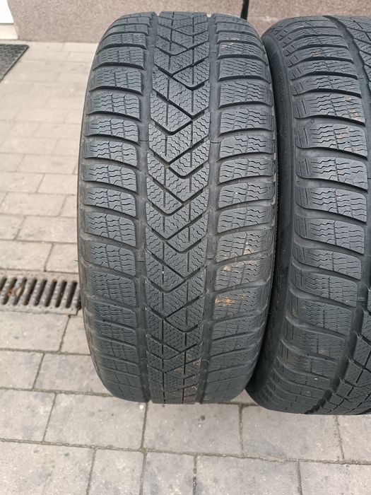225/45R18 Pirelli Sottozero3 MO