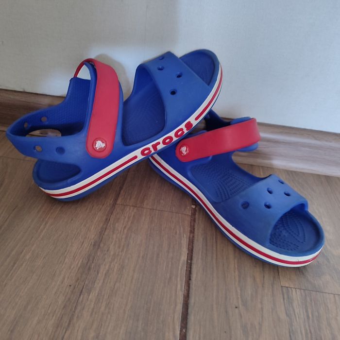 Crocs сандалі босоніжки