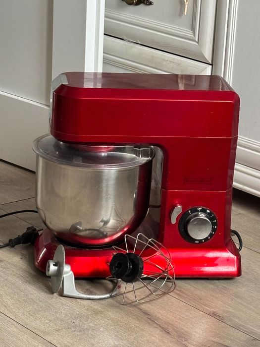 Planetarny robot kuchenny z dwoma końcówkami royalty line