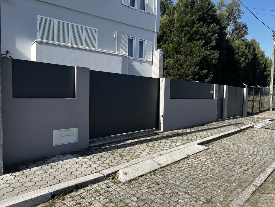 Serralharia – Trabalhos em Ferro , inox e aluminio