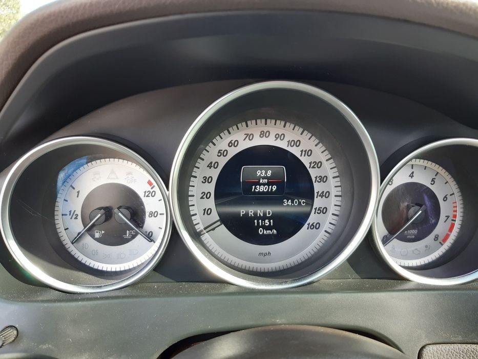 Мерседес С-250 W204.