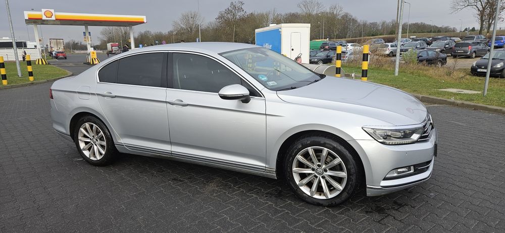 Vw passat b8 sedan virtual cocpit
