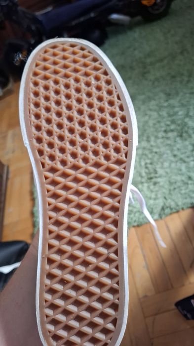 NOWE Vansy 42, 27 cm wkł