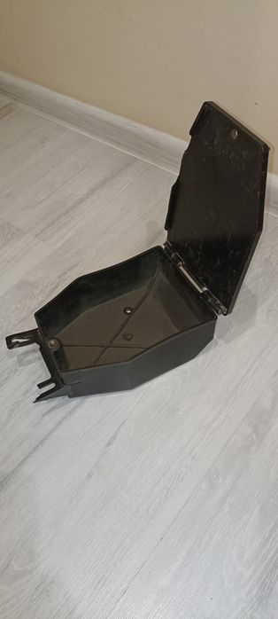Бардачок, ящик,Днєпр ,Дніпро Соло, Мт