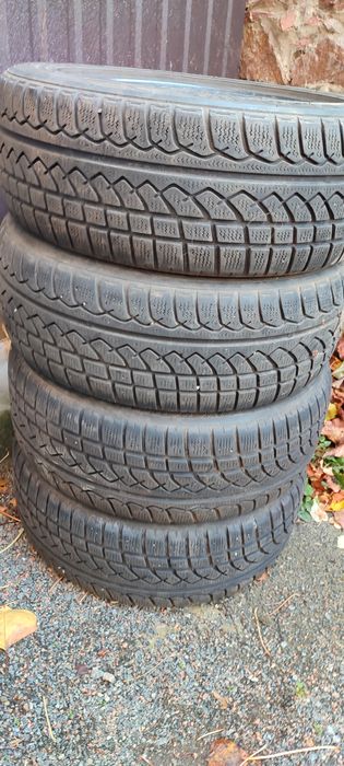 Зимняя резина Yokohama  195/55 R 15 под камеру