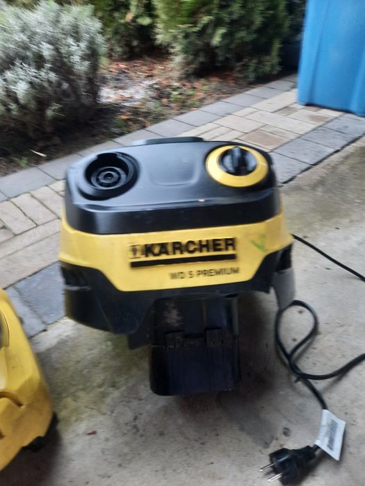 Пилесос Karcher WD5