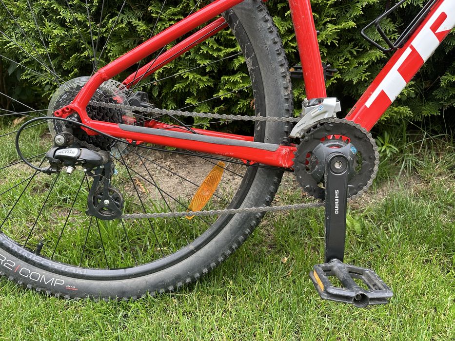 Trek Marlin 5 Gen 2 Radioactive Red - Wielkość ramy: M  Koła 29 cali