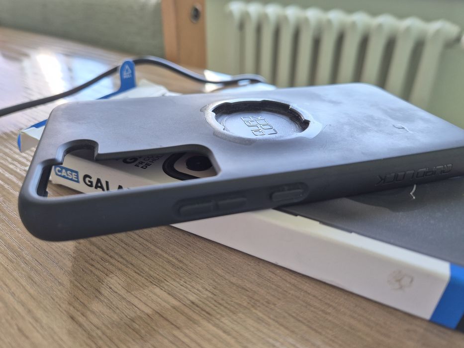 Case Etui Samsung Galaxy S22 Quadlock