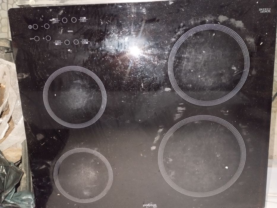 Placa vitroceramica + forno encastrar Whirlpool