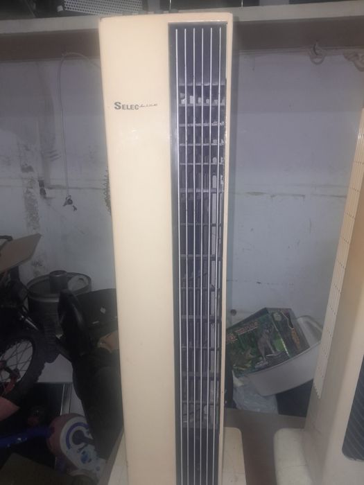 Vendo diversas colunas ar condicionado 15€ cada
