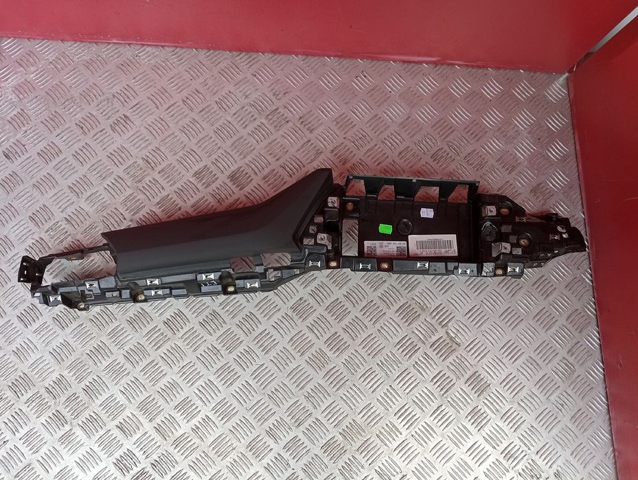 Кріплення дисплея  E Tron Крепление Е Трон етрон розборка разборка