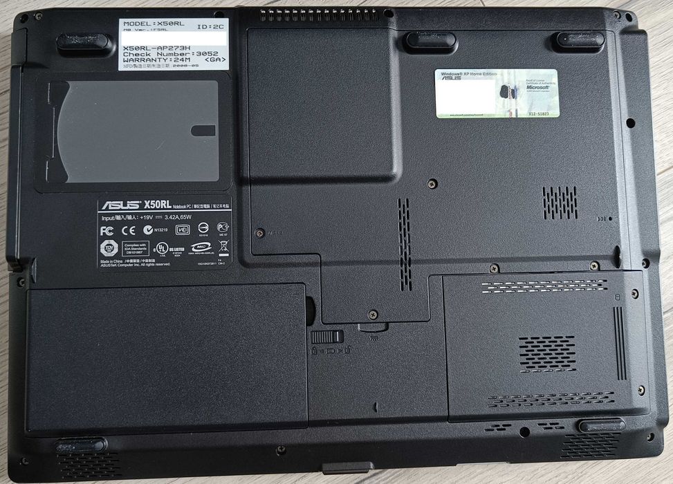 Laptop ASUS C2D T7500 ATI X1100 2GB RAM HDD 250GB WIFI Bateria