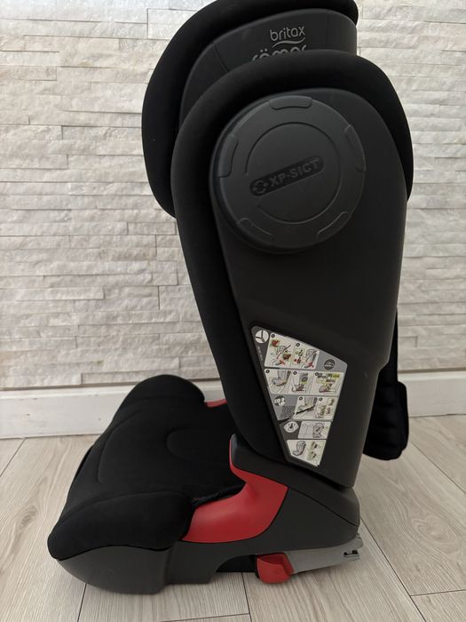 Fotelik samochodowy Britax RÖMER KIDFIX XP