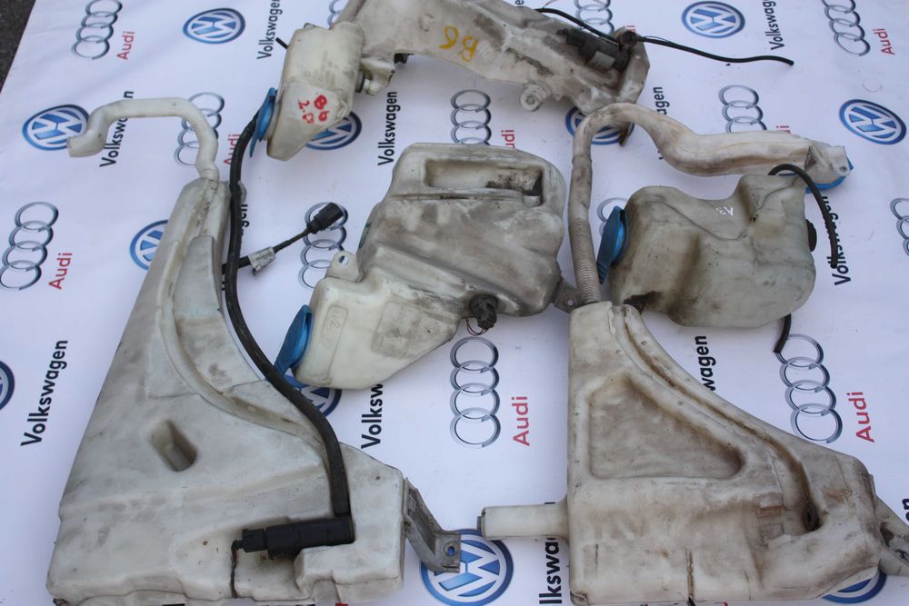 Бачок омывателя Audi A6 C5\ A4 B6 \ Q7 \ A3\ VW Touareg